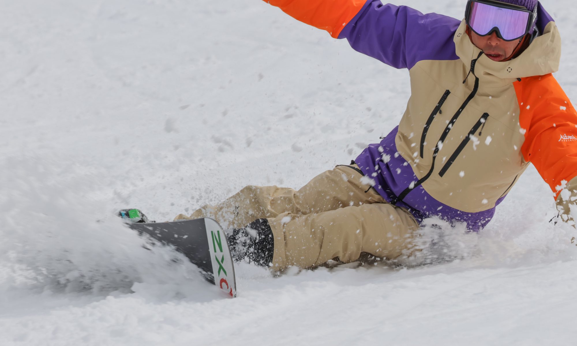 AZプロスノーボーディングスクール